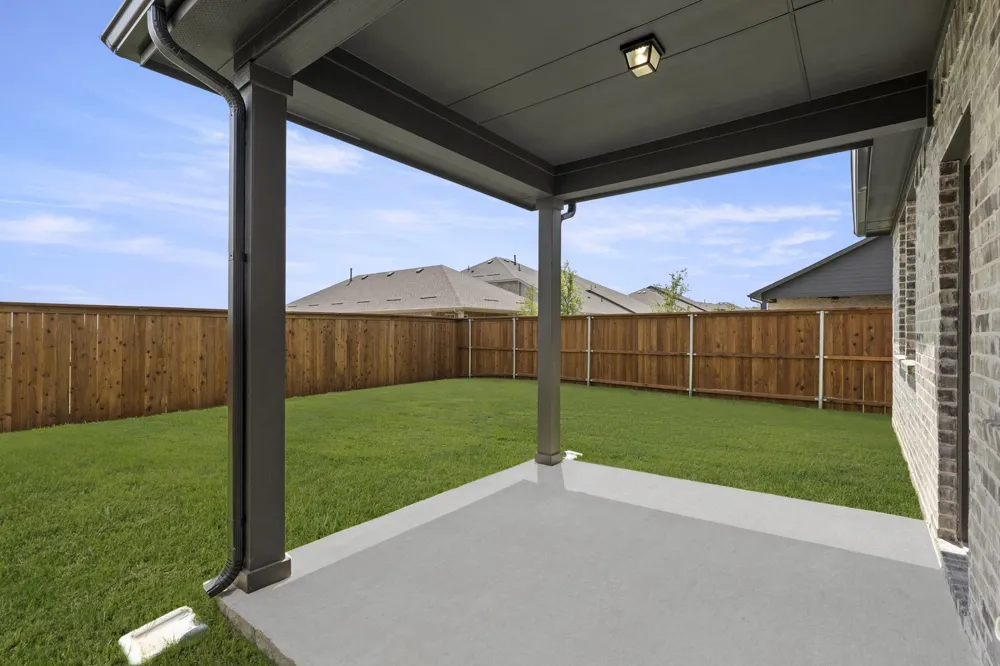 14166 Gallatin Street Pilot Point, TX 76258