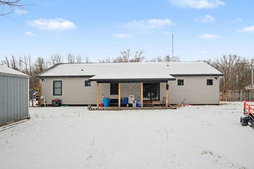 11115 E Valley Chippewa Township, MI 48858