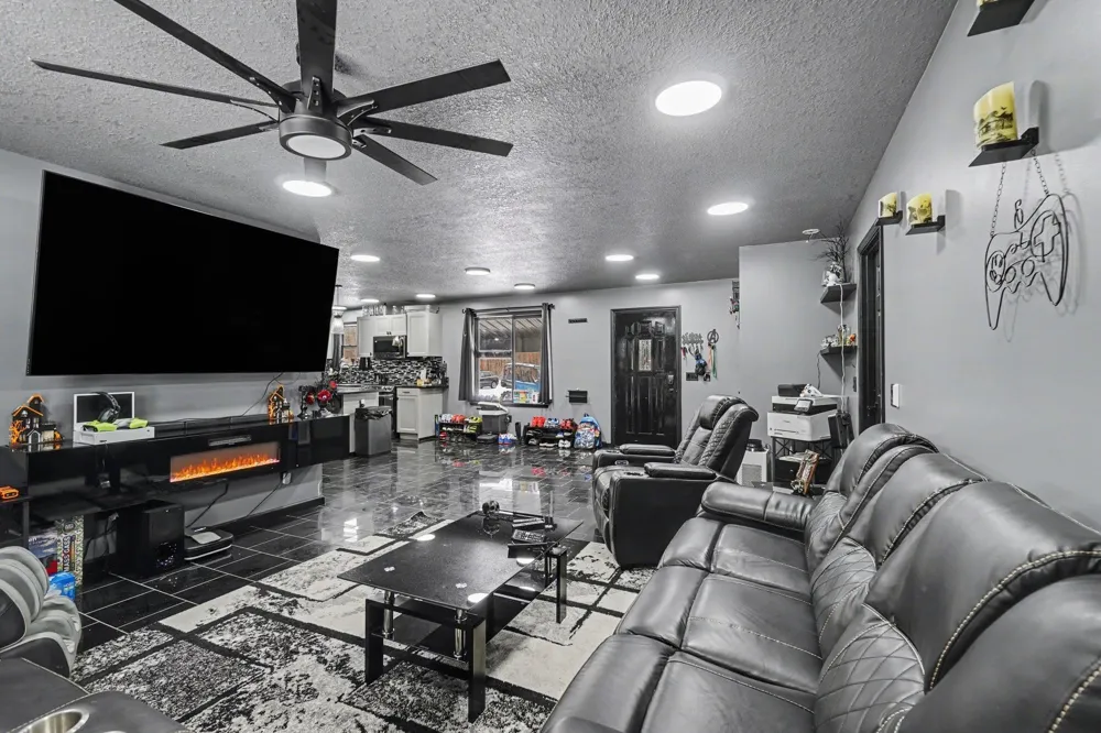 11115 E Valley Chippewa Township, MI 48858