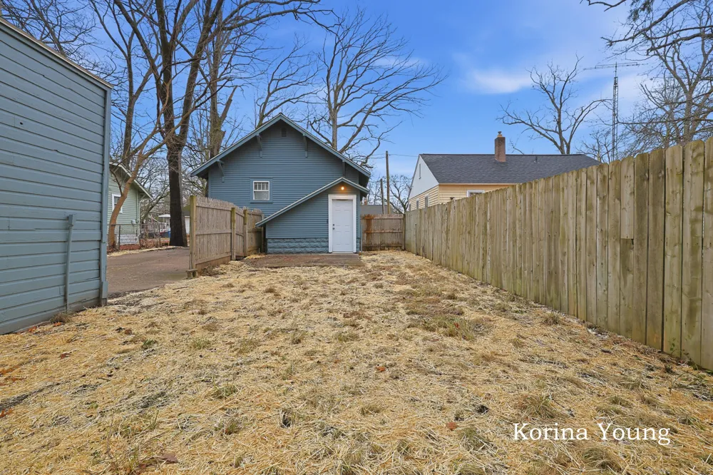 3008 9th Street Muskegon Heights City, MI 49444