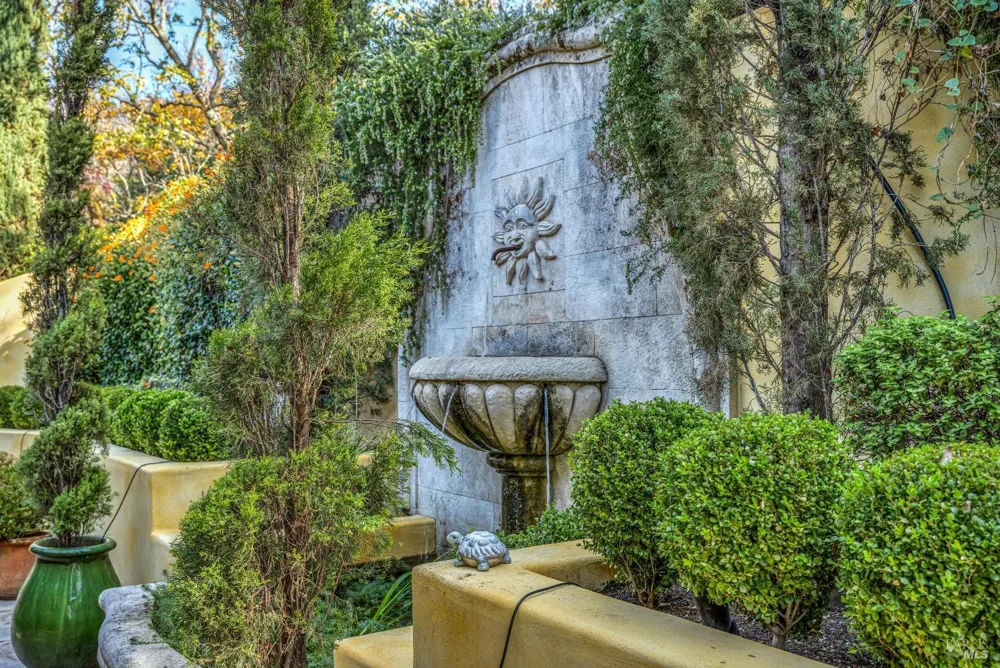 2395 Pickett Road Calistoga, CA 94515
