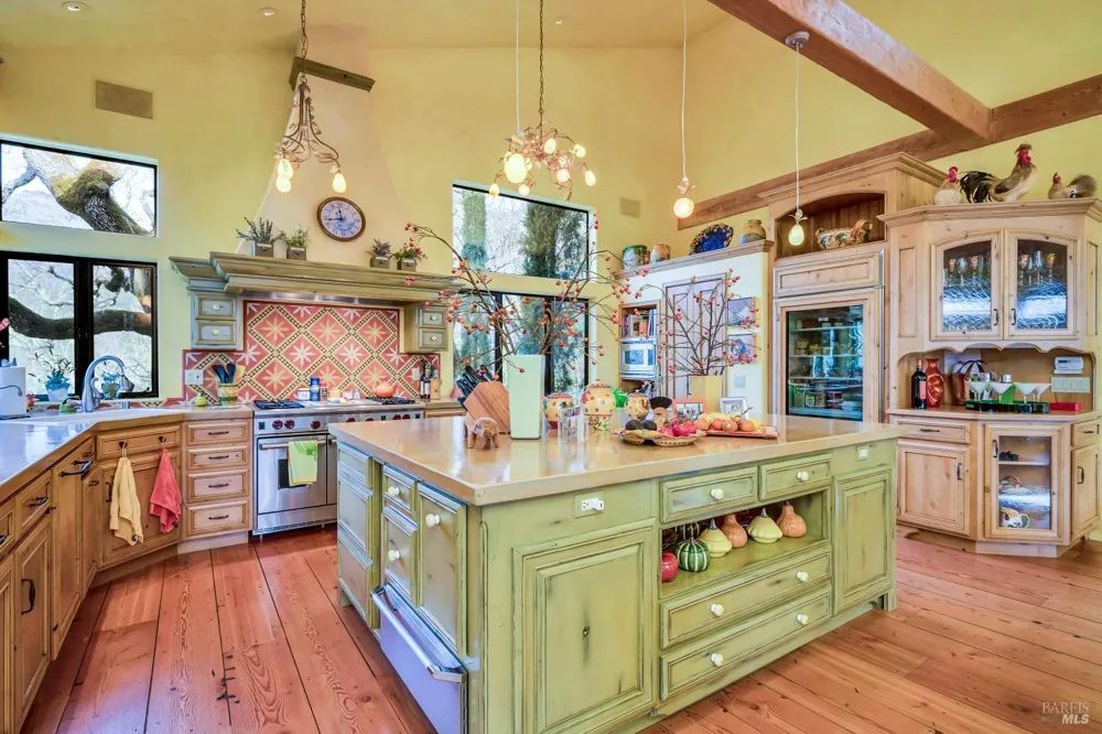 2395 Pickett Road Calistoga, CA 94515
