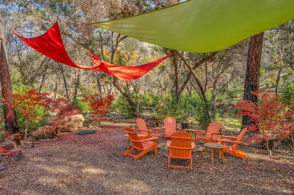 2395 Pickett Road Calistoga, CA 94515