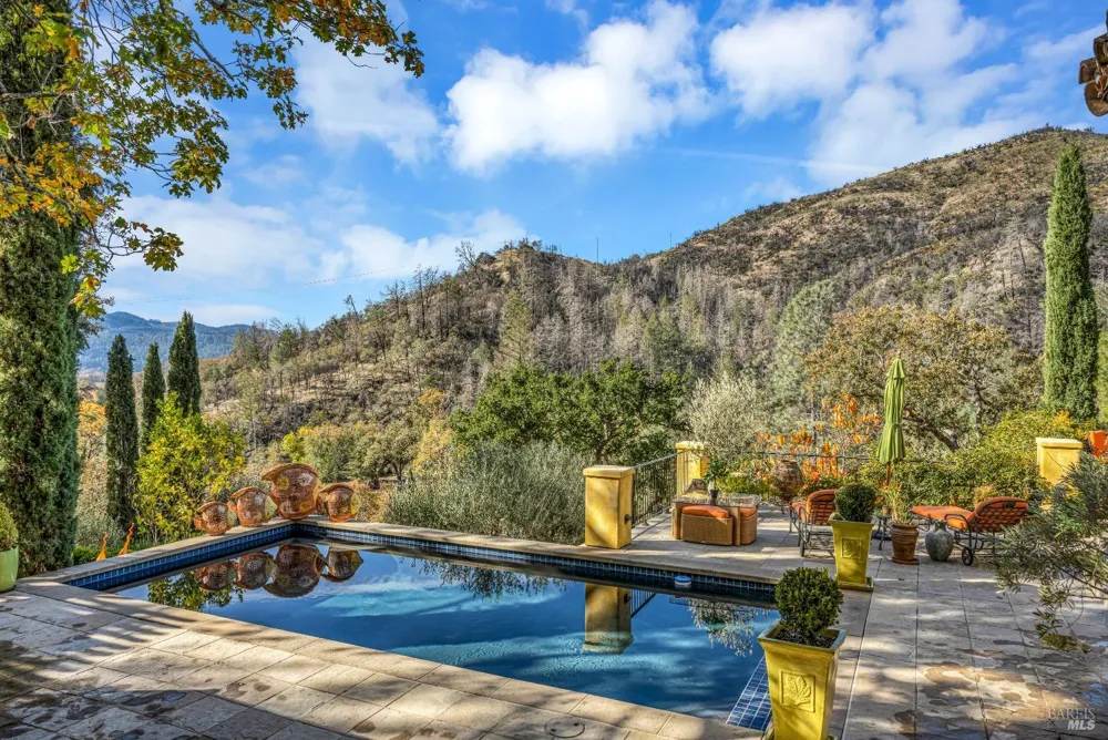 2395 Pickett Road Calistoga, CA 94515