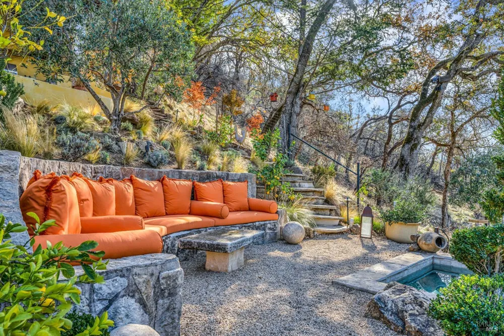 2395 Pickett Road Calistoga, CA 94515