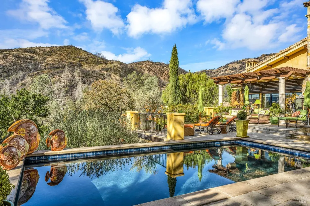 2395 Pickett Road Calistoga, CA 94515