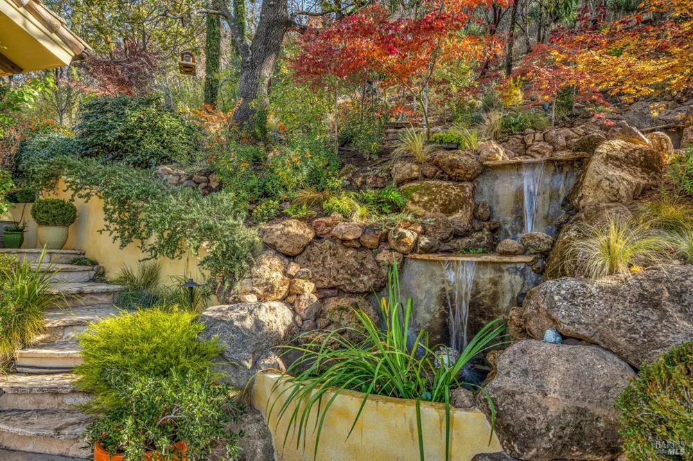 2395 Pickett Road Calistoga, CA 94515