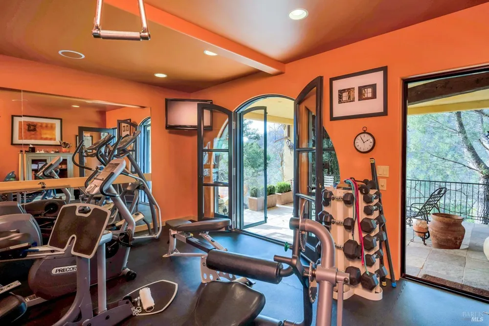 2395 Pickett Road Calistoga, CA 94515