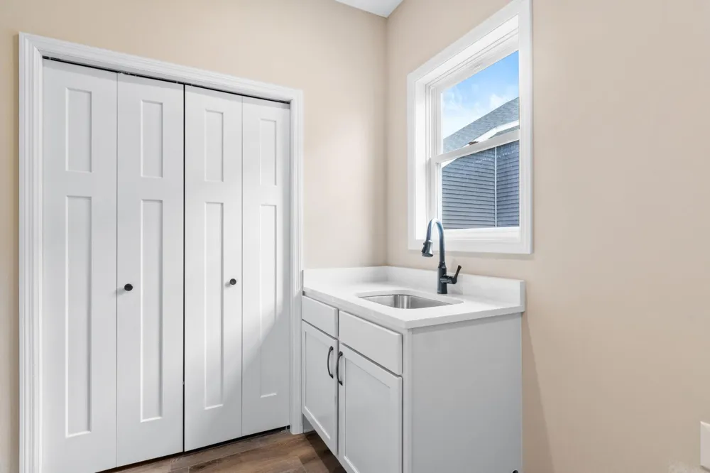 6701 Ridgewood Drive Cannon Falls, MN 55009