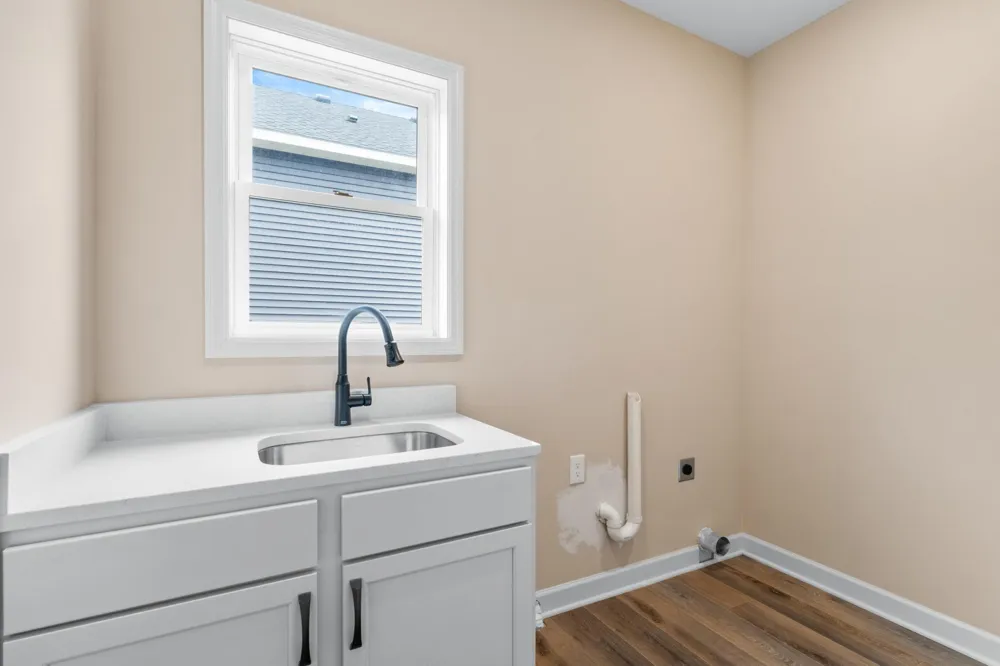 6701 Ridgewood Drive Cannon Falls, MN 55009