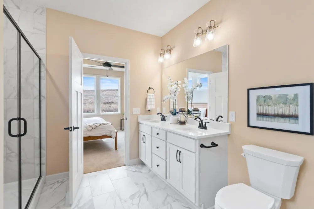 6701 Ridgewood Drive Cannon Falls, MN 55009
