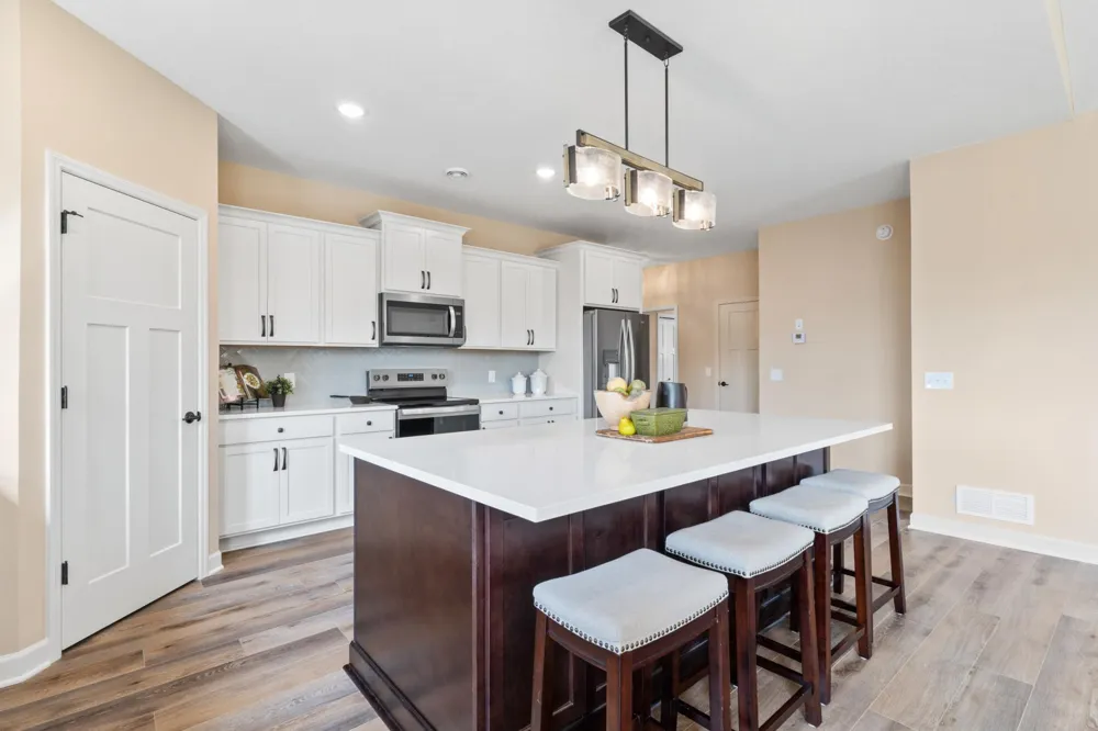 6701 Ridgewood Drive Cannon Falls, MN 55009