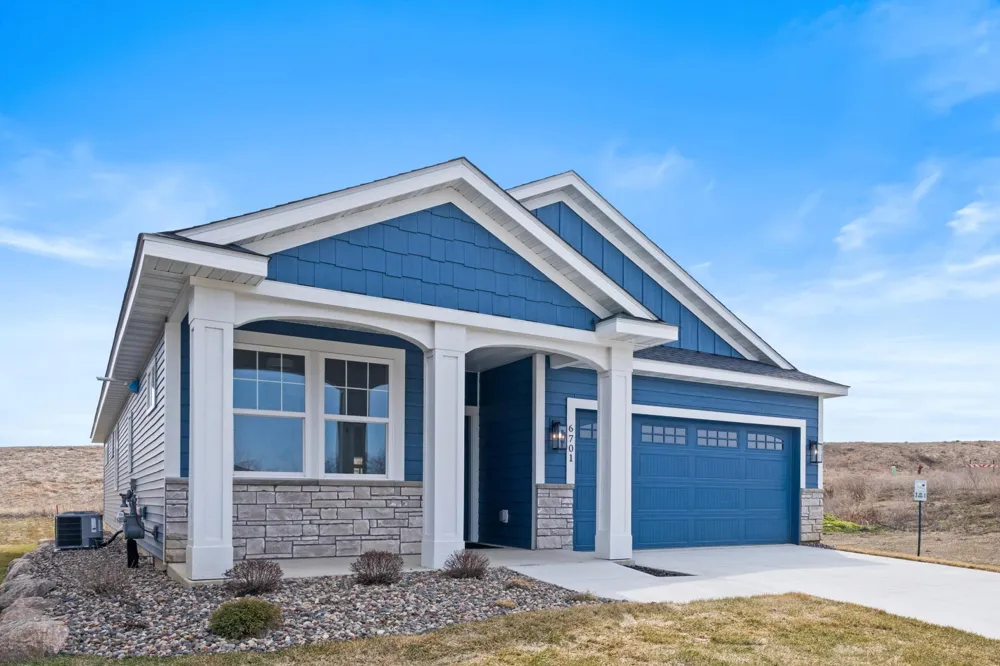 6701 Ridgewood Drive Cannon Falls, MN 55009