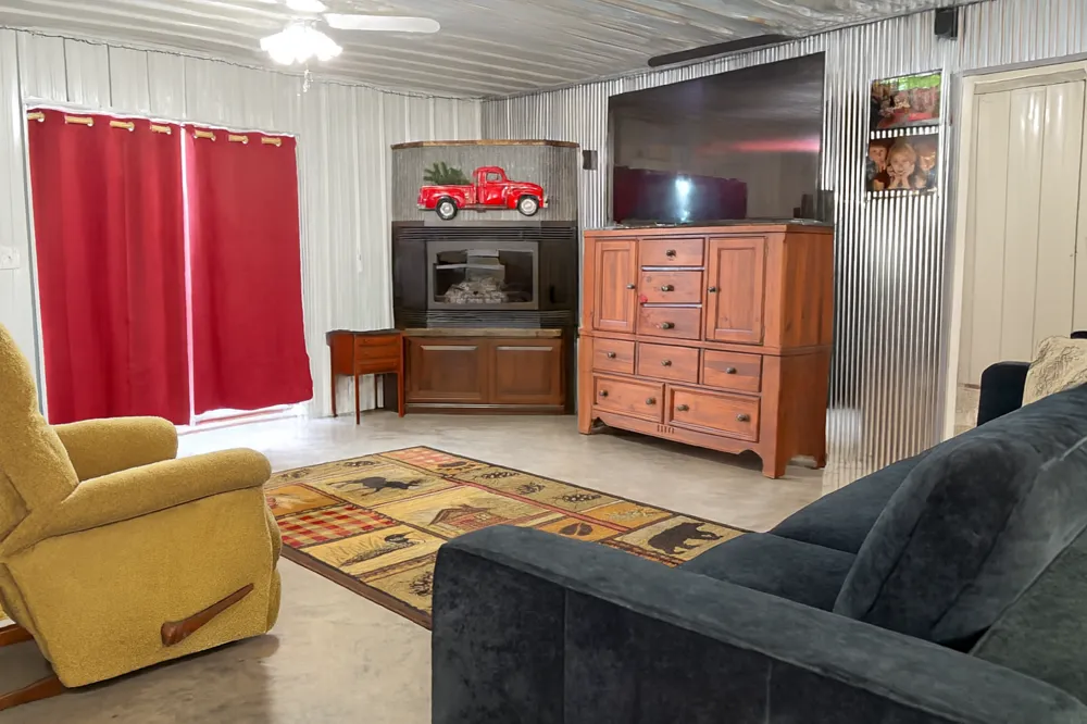 32738 US 71 Menahga, MN 56464