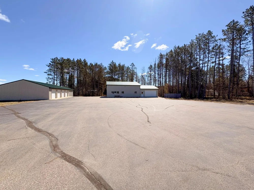 32738 US 71 Menahga, MN 56464
