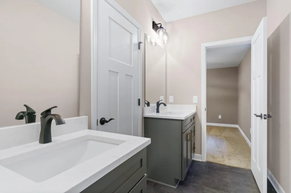 6839 Timberview Court Cannon Falls, MN 55009