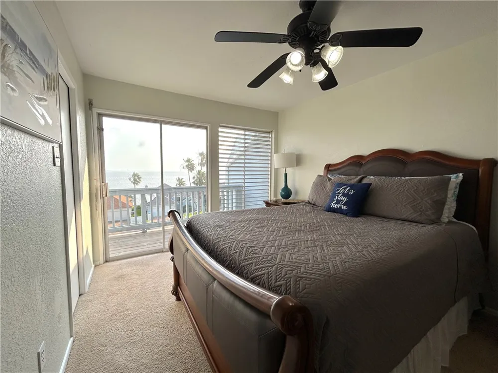840 Cliff Drive #4 Portland, TX 78374