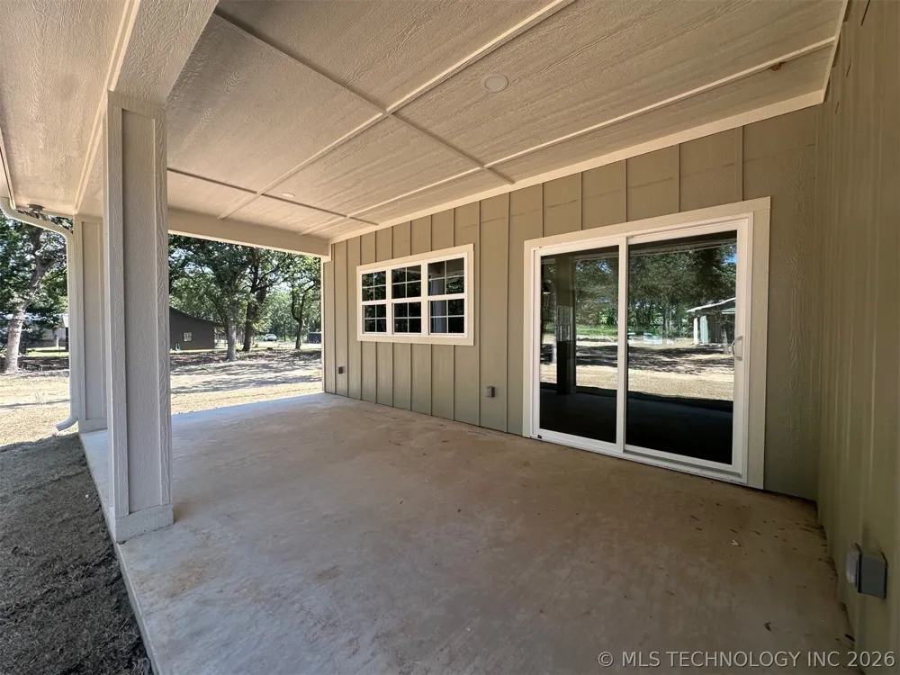 12351 Longboard Loop Kingston, OK 73439
