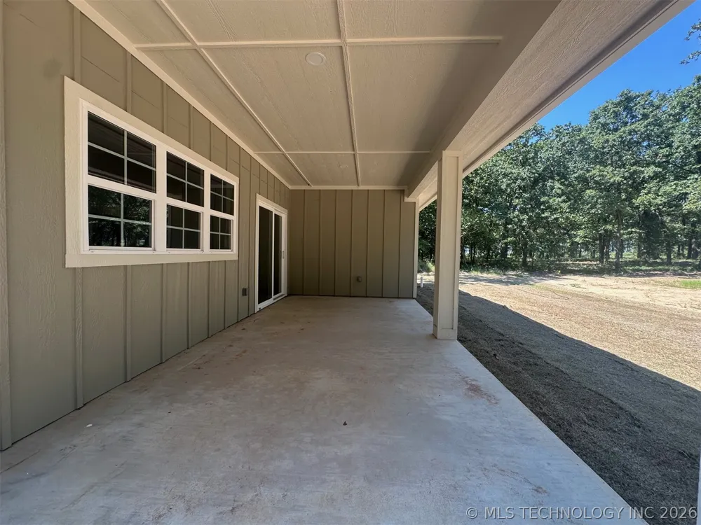 12351 Longboard Loop Kingston, OK 73439