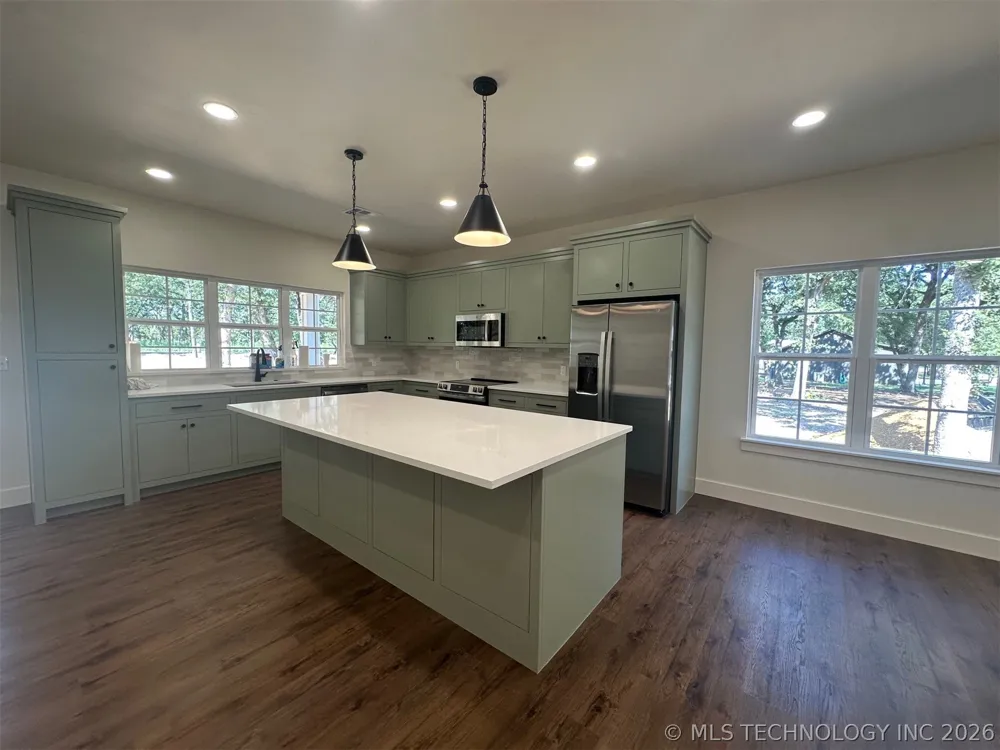12351 Longboard Loop Kingston, OK 73439