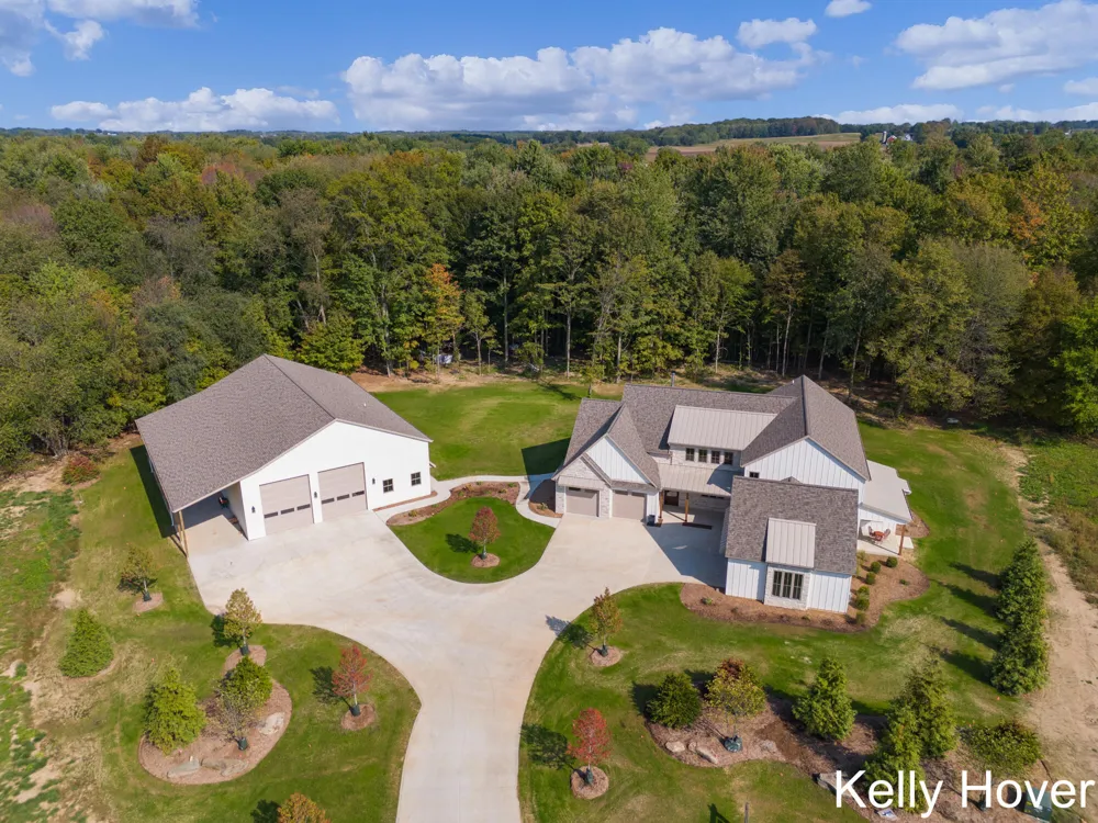 402 Ottogan Hills Court Dorr, MI 49323