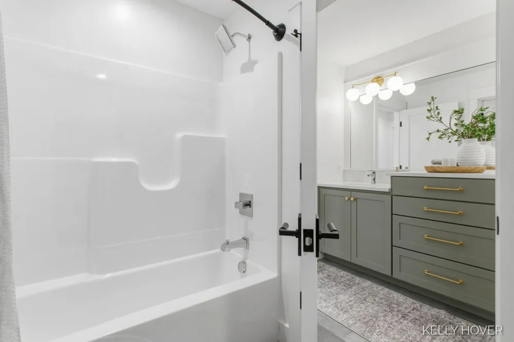 402 Ottogan Hills Court Dorr, MI 49323