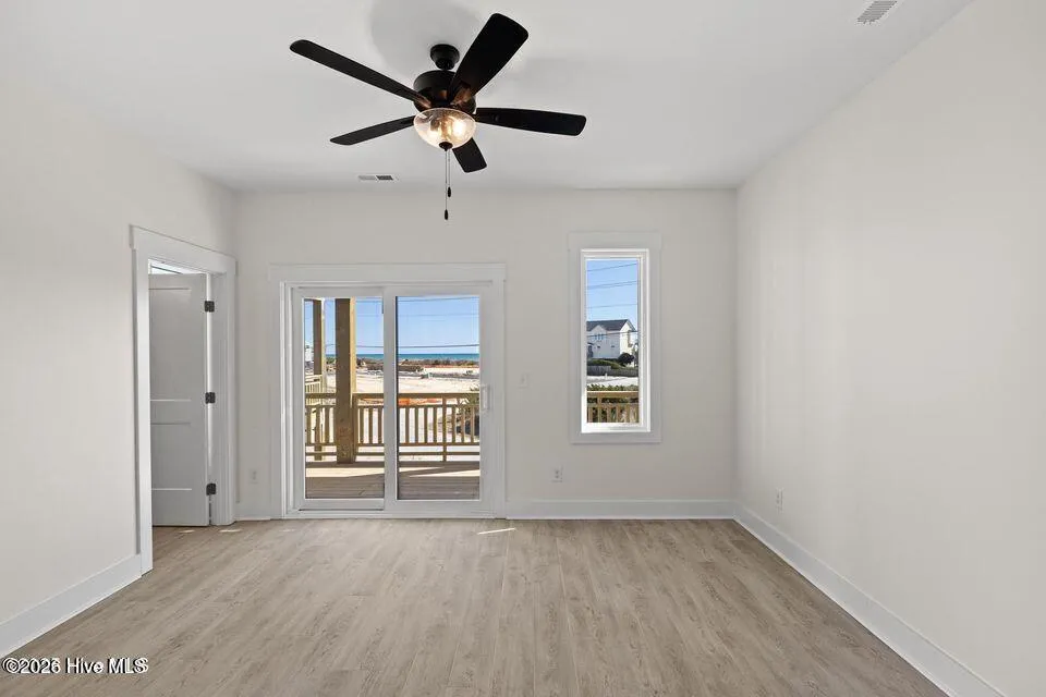 124 Shell Road Surf City, NC 28445