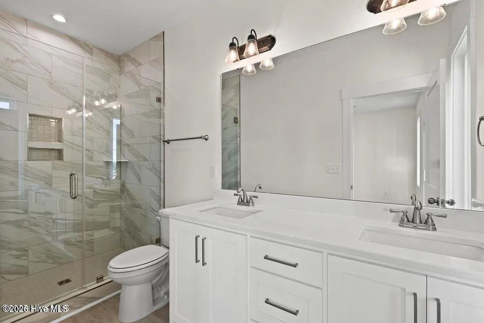 124 Shell Road Surf City, NC 28445
