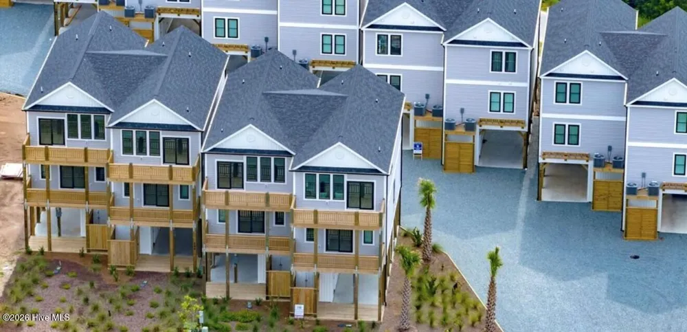 124 Shell Road Surf City, NC 28445