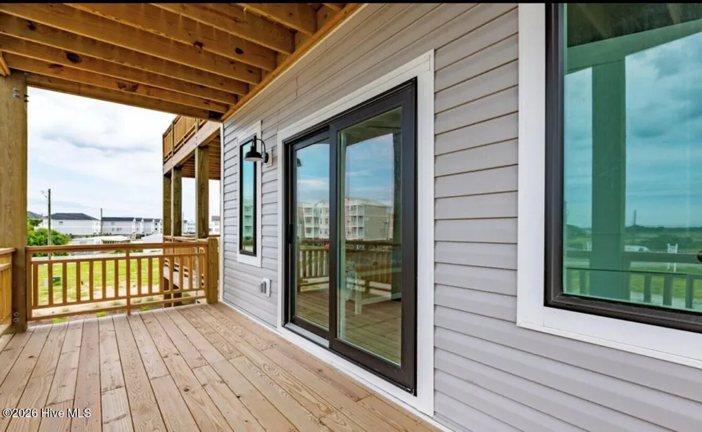 124 Shell Road Surf City, NC 28445