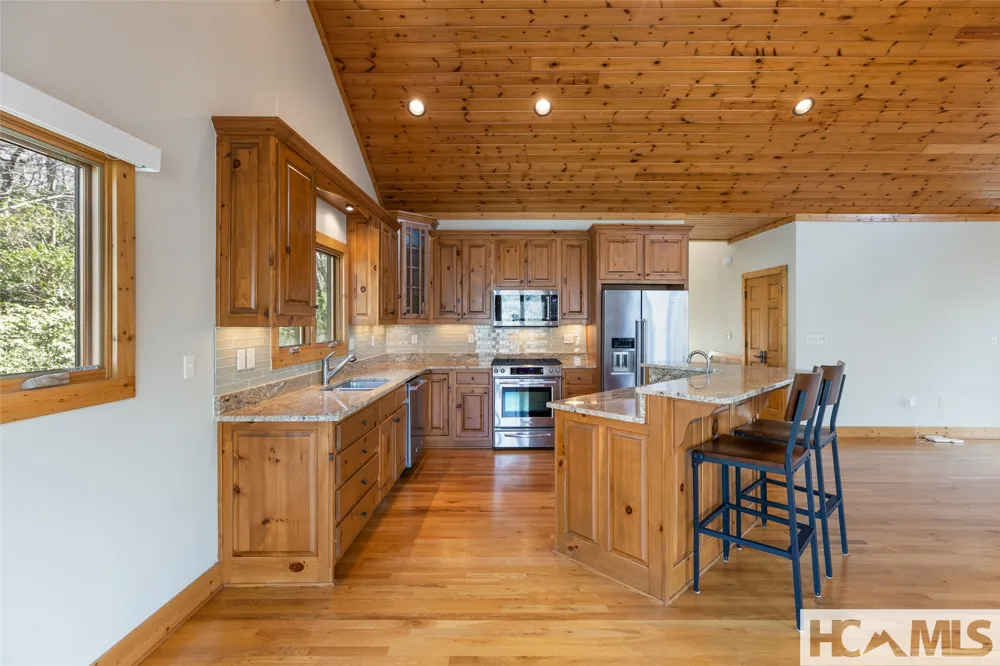 155 Springs Way Sapphire, NC 28774