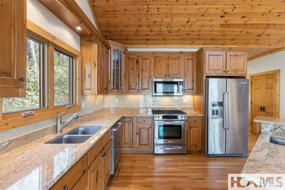 155 Springs Way Sapphire, NC 28774