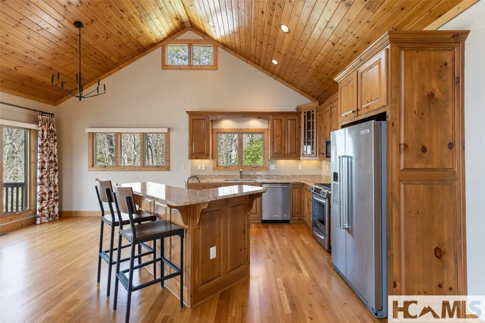 155 Springs Way Sapphire, NC 28774