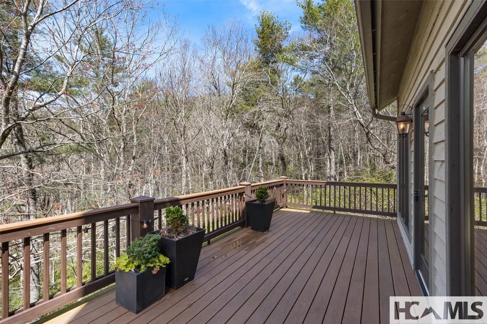155 Springs Way Sapphire, NC 28774