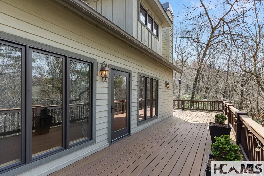 155 Springs Way Sapphire, NC 28774