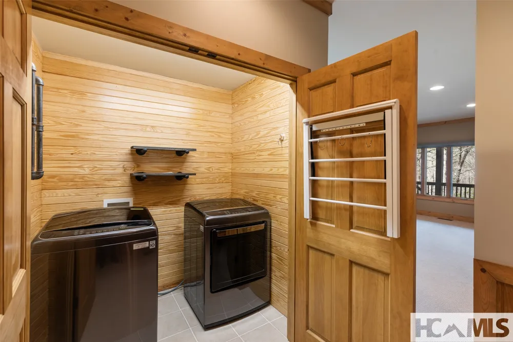 155 Springs Way Sapphire, NC 28774