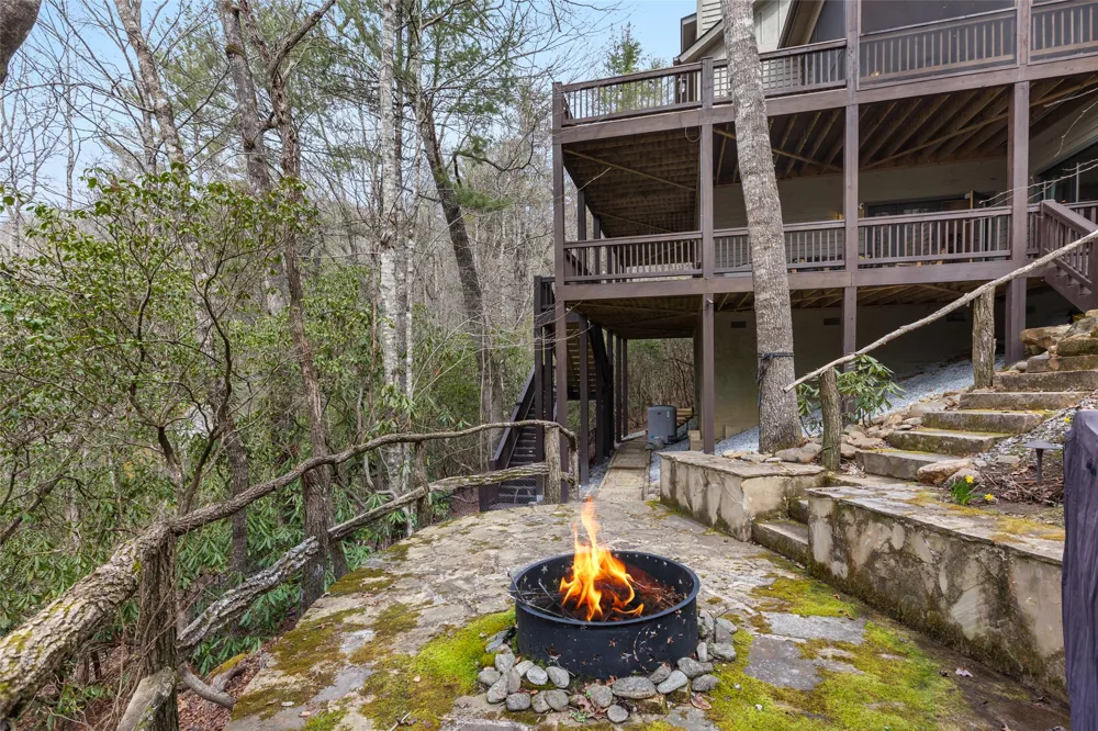155 Springs Way Sapphire, NC 28774