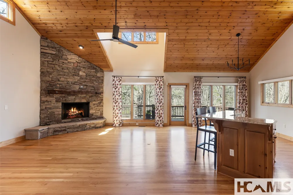 155 Springs Way Sapphire, NC 28774