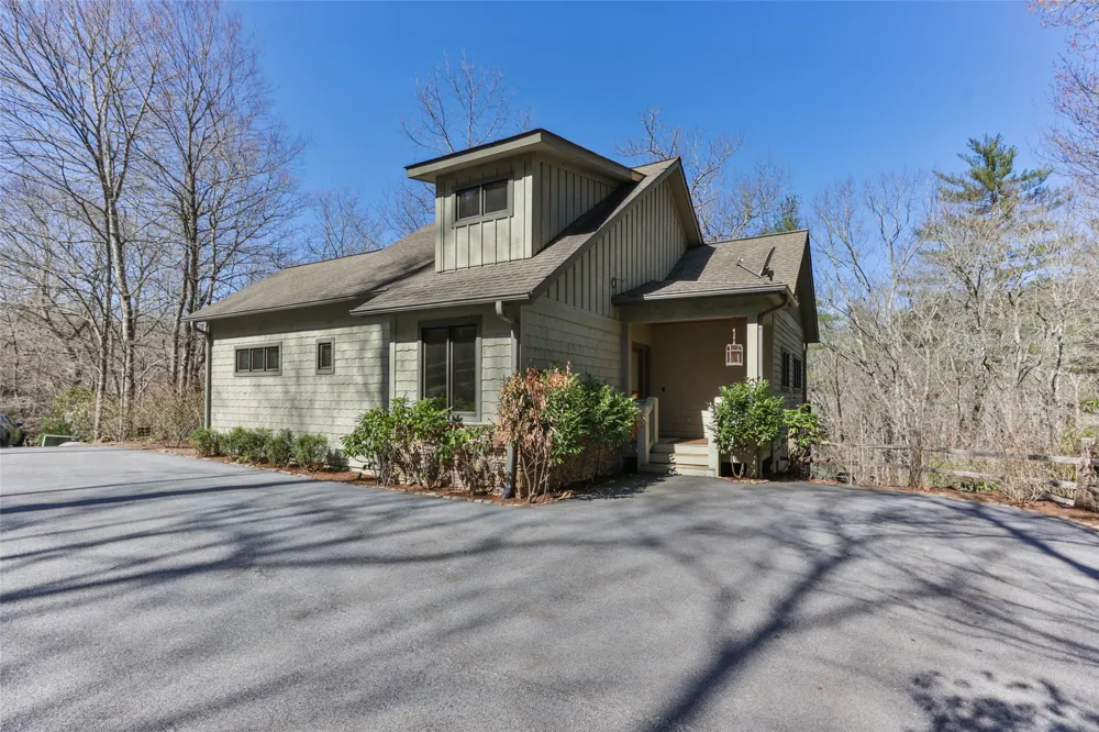 155 Springs Way Sapphire, NC 28774