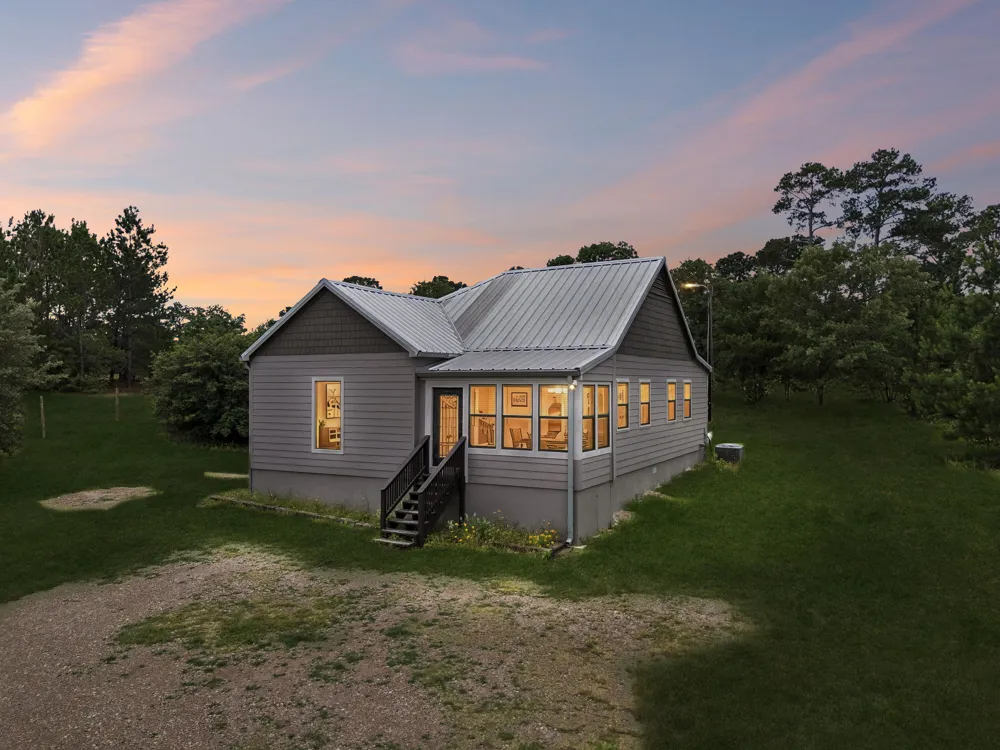 364 Ponderosa Loop Paige, TX 78659