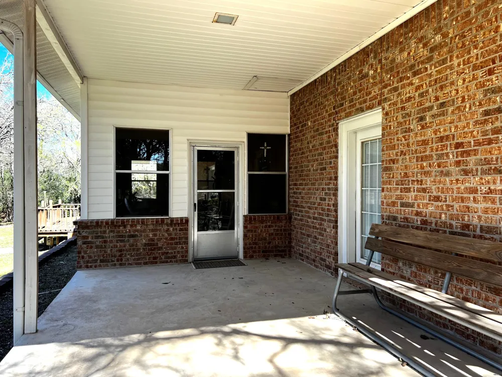 730 Panorama Road La Grange, TX 78945