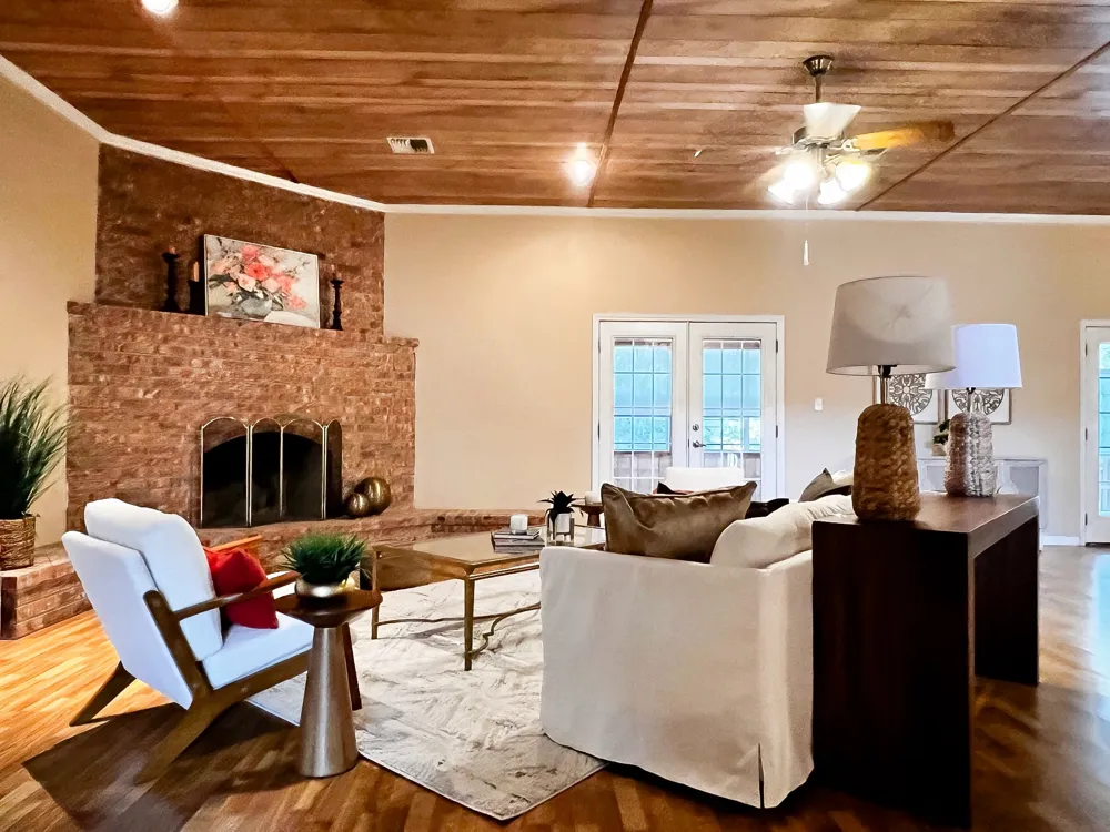 730 Panorama Road La Grange, TX 78945