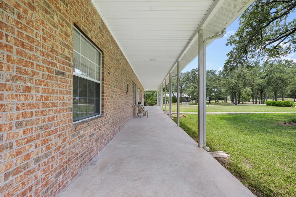 730 Panorama Road La Grange, TX 78945