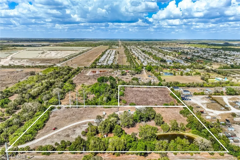 Cutting Horse Lane Bonita Springs, FL 34135