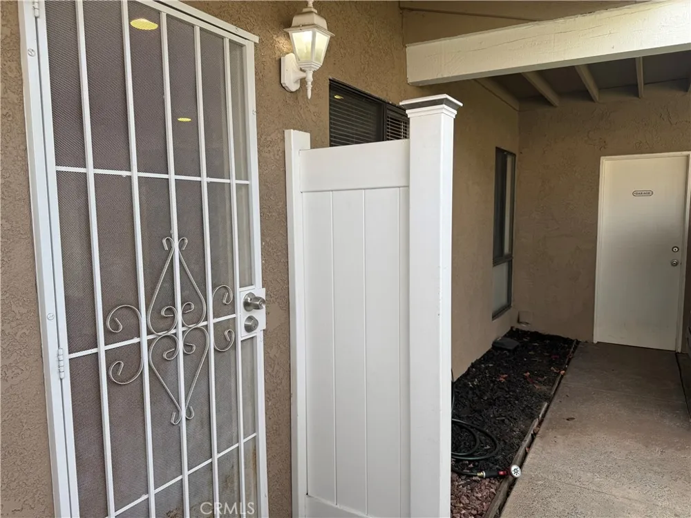 44580 La Paz Temecula, CA 92592
