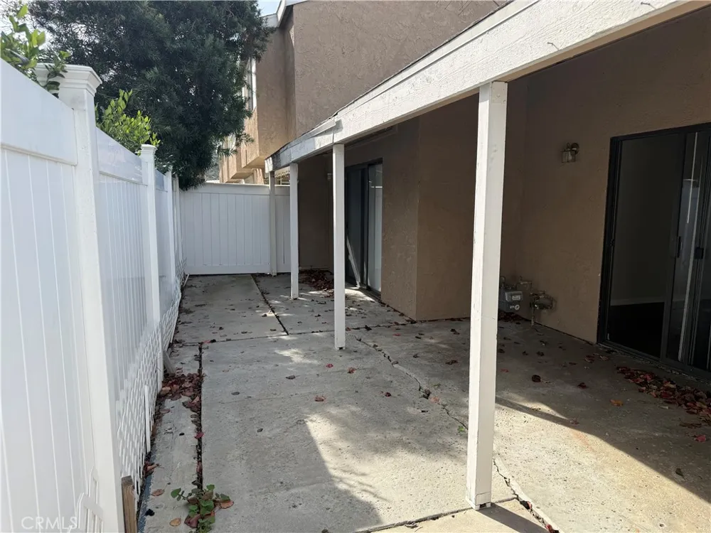 44580 La Paz Temecula, CA 92592