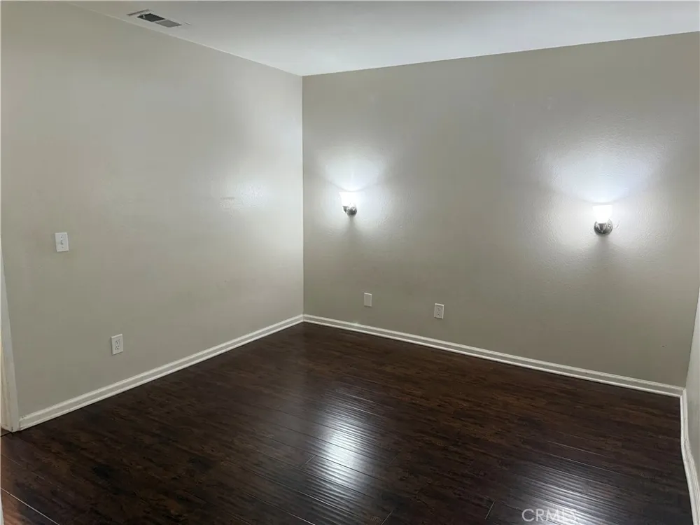 44580 La Paz Temecula, CA 92592