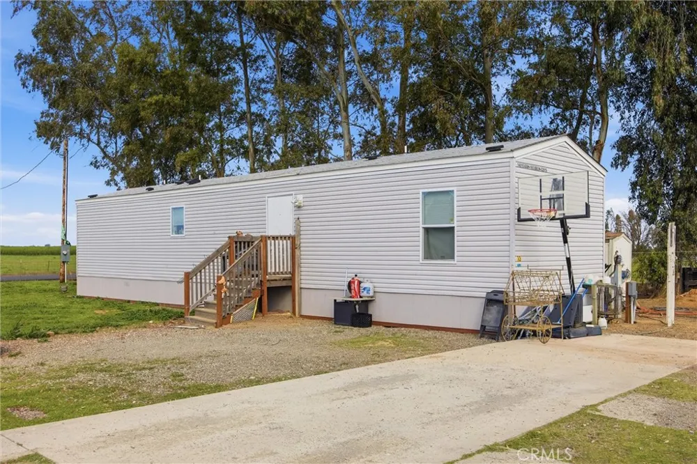 4830 Hall Corning, CA 96021