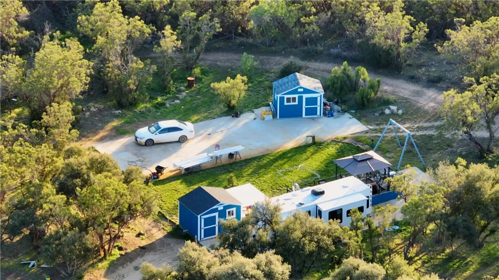 38295 Indian Road Anza, CA 92539