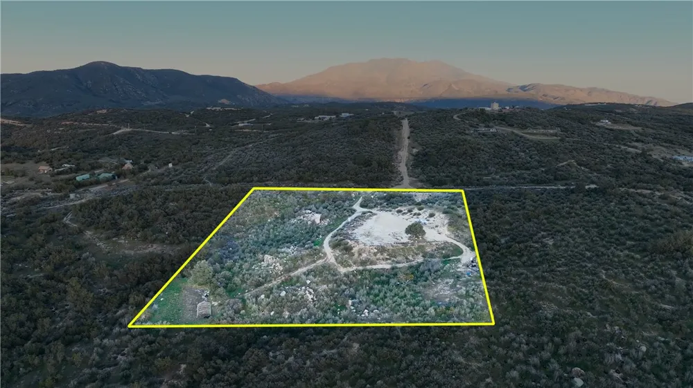 40521 Tweedie Trail Anza, CA 92539